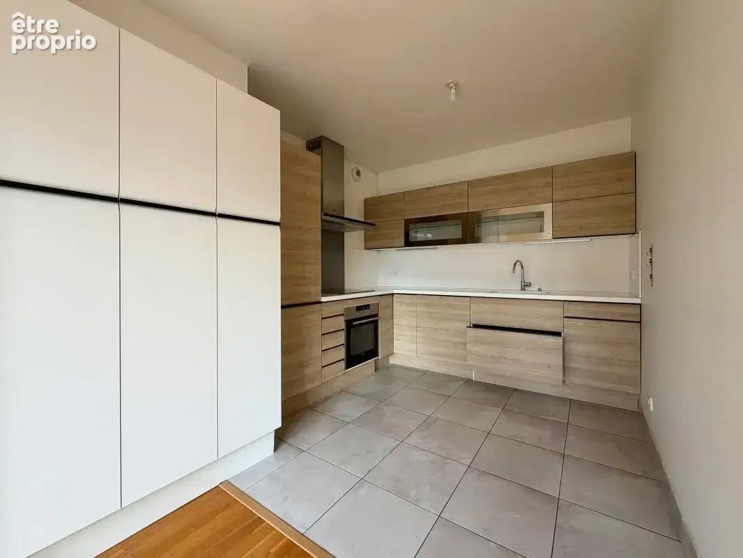 Nogent-sur-Marne – 5 pièces familial de 104 m², dernier étage, terrasse de 20 m² et 2 parkings - photo 7