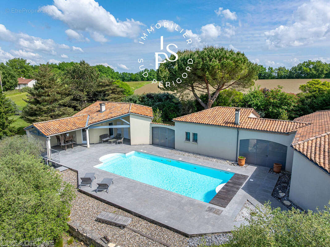 Maison à SAINTE-LIVRADE-SUR-LOT