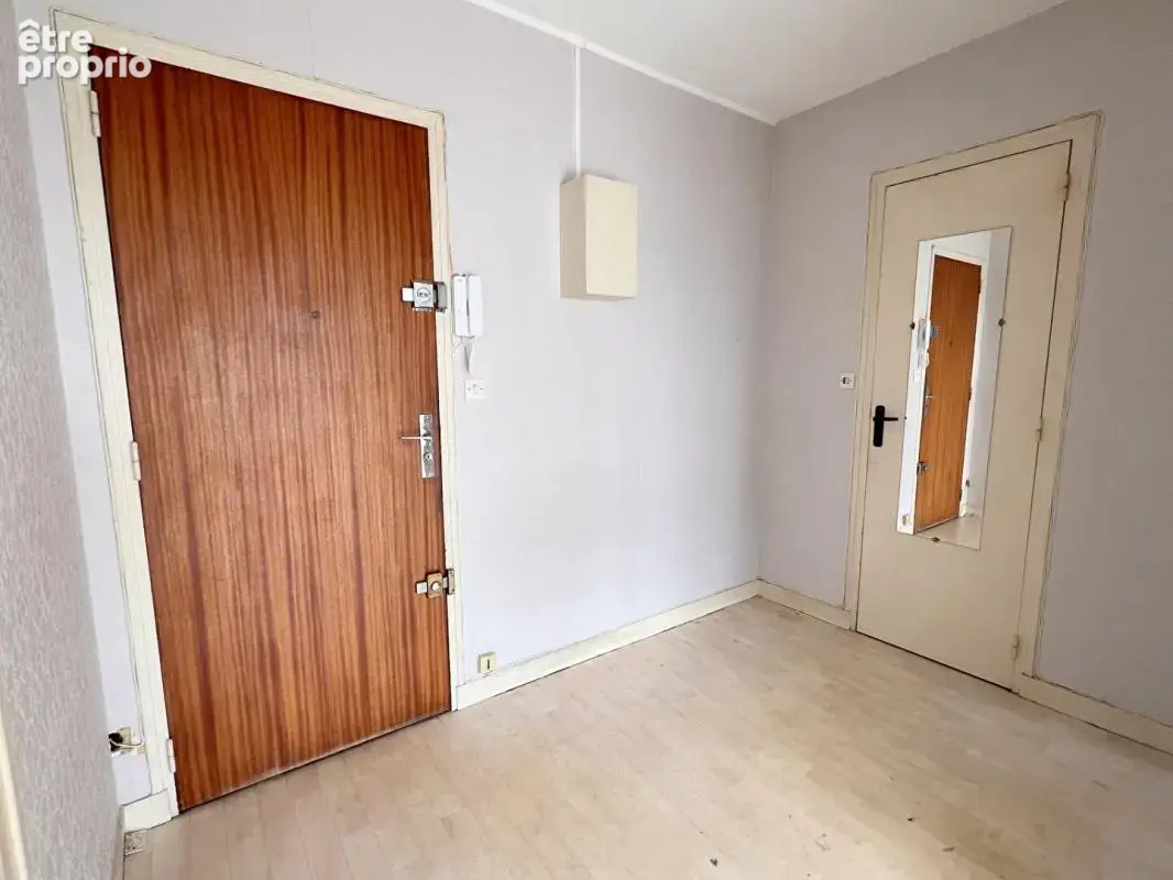 Appartement - Le Mans - BOLLEE - T2 - 52 m² - photo 7