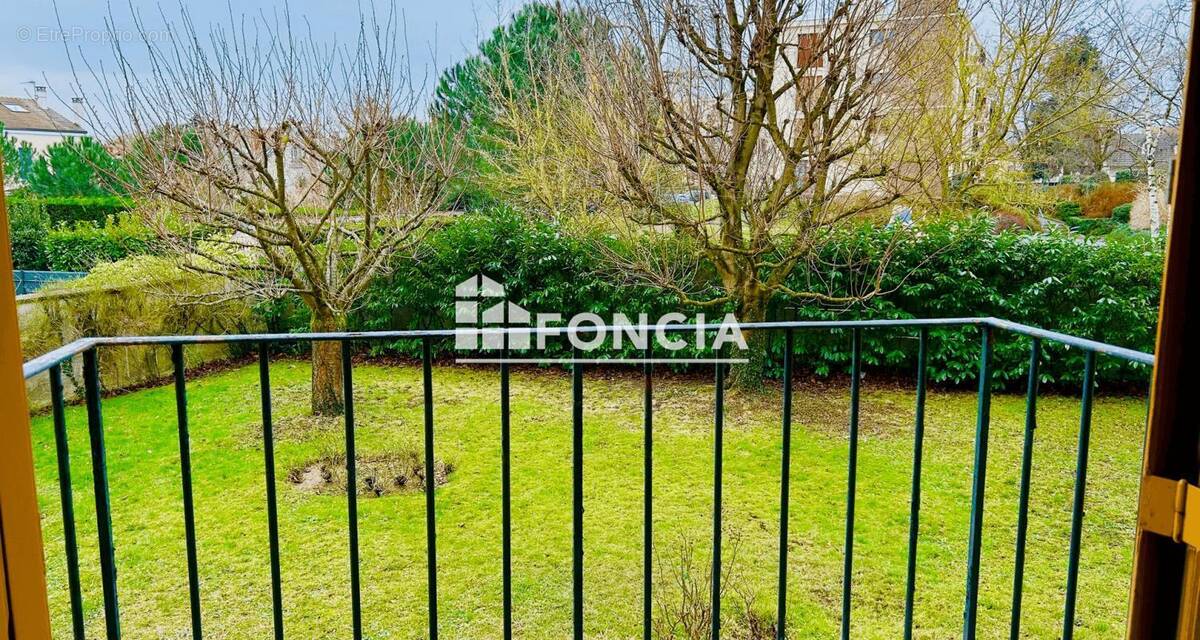 Appartement à MAISONS-LAFFITTE