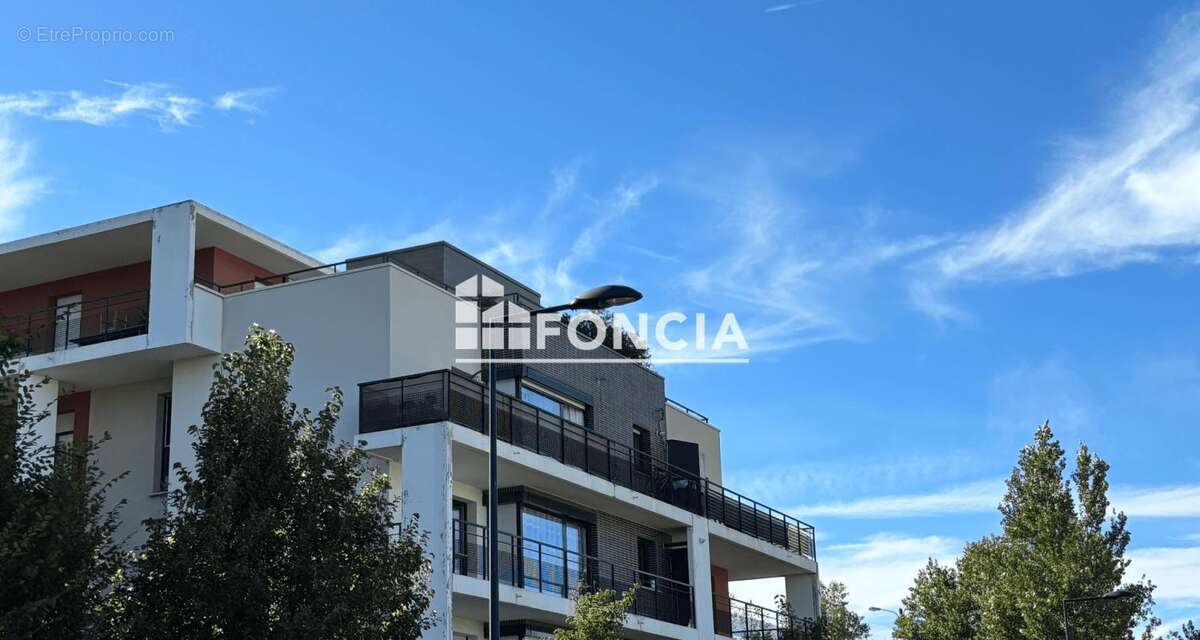 Appartement à AUZEVILLE-TOLOSANE