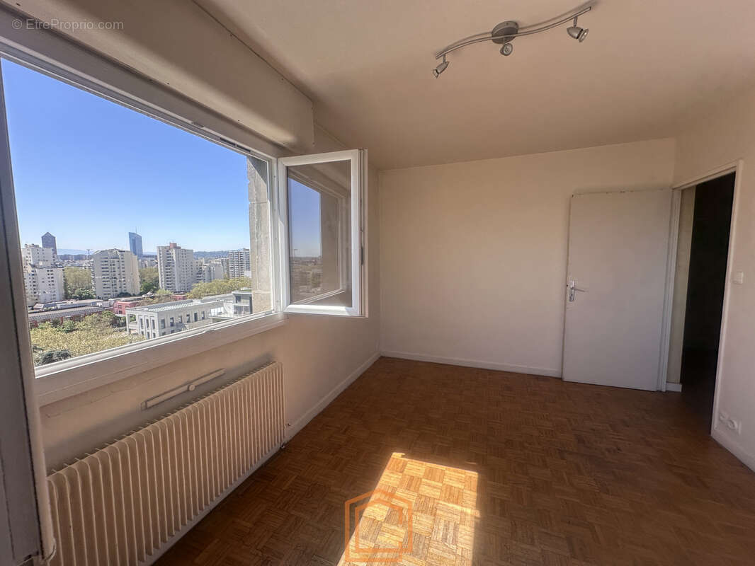 Appartement à VILLEURBANNE