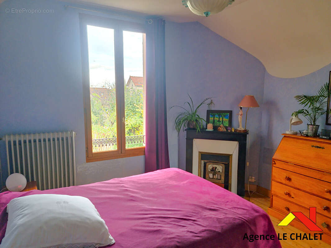 Maison Villeneuve Le Roi 4 pièce(s) 81.1 m2- 2 chambre(s) - photo 6