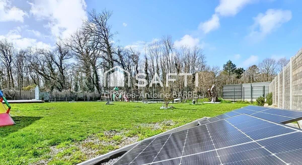 Photo 3 - Maison à VENDAYS-MONTALIVET