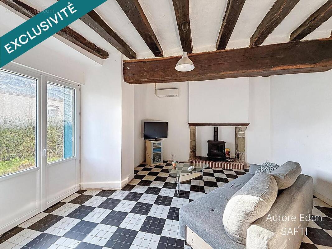 Photo 1 - Maison à GRUGE-L'HOPITAL