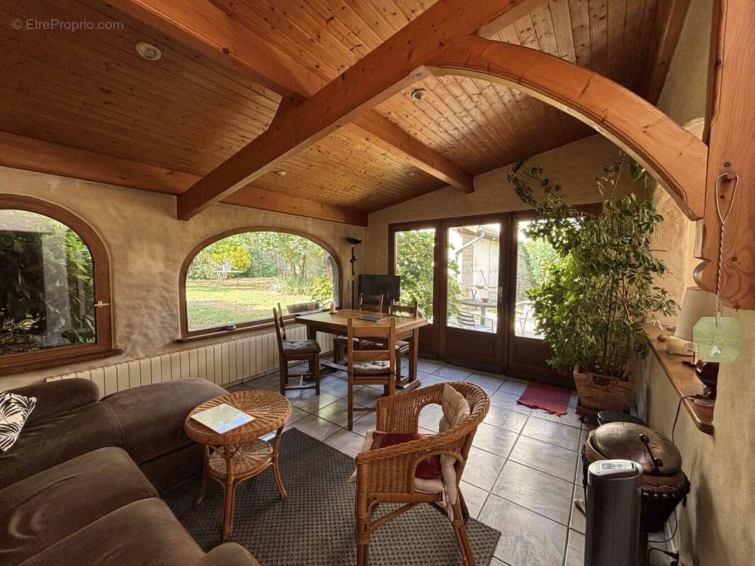 Maison 132 m² à Chateauneuf-De-Galaure  - photo 8