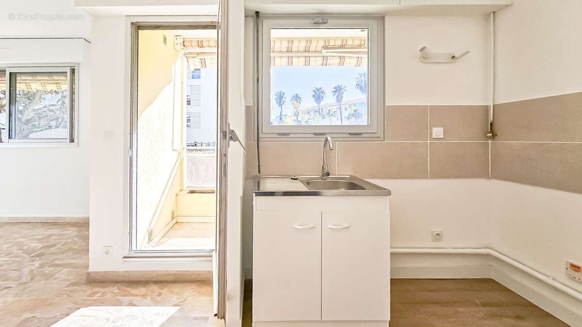 Appartement à HYERES