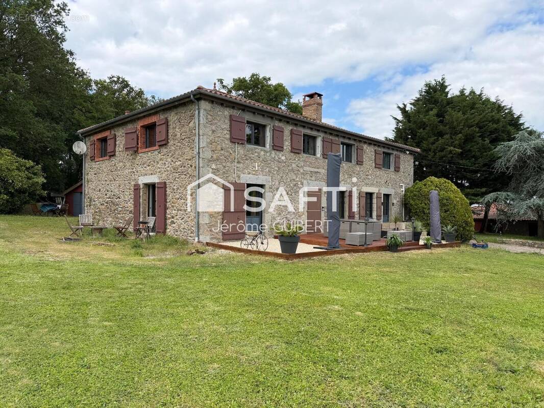 Photo 1 - Maison à BRESSUIRE