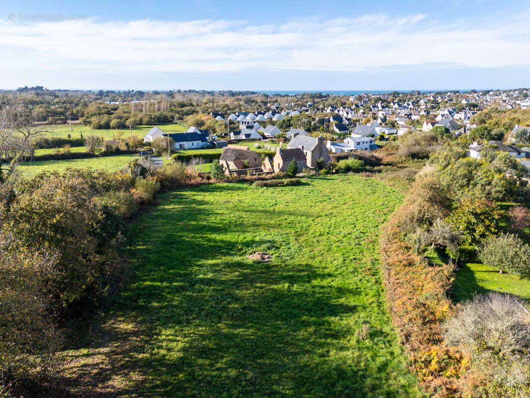 Terrain à TREGASTEL
