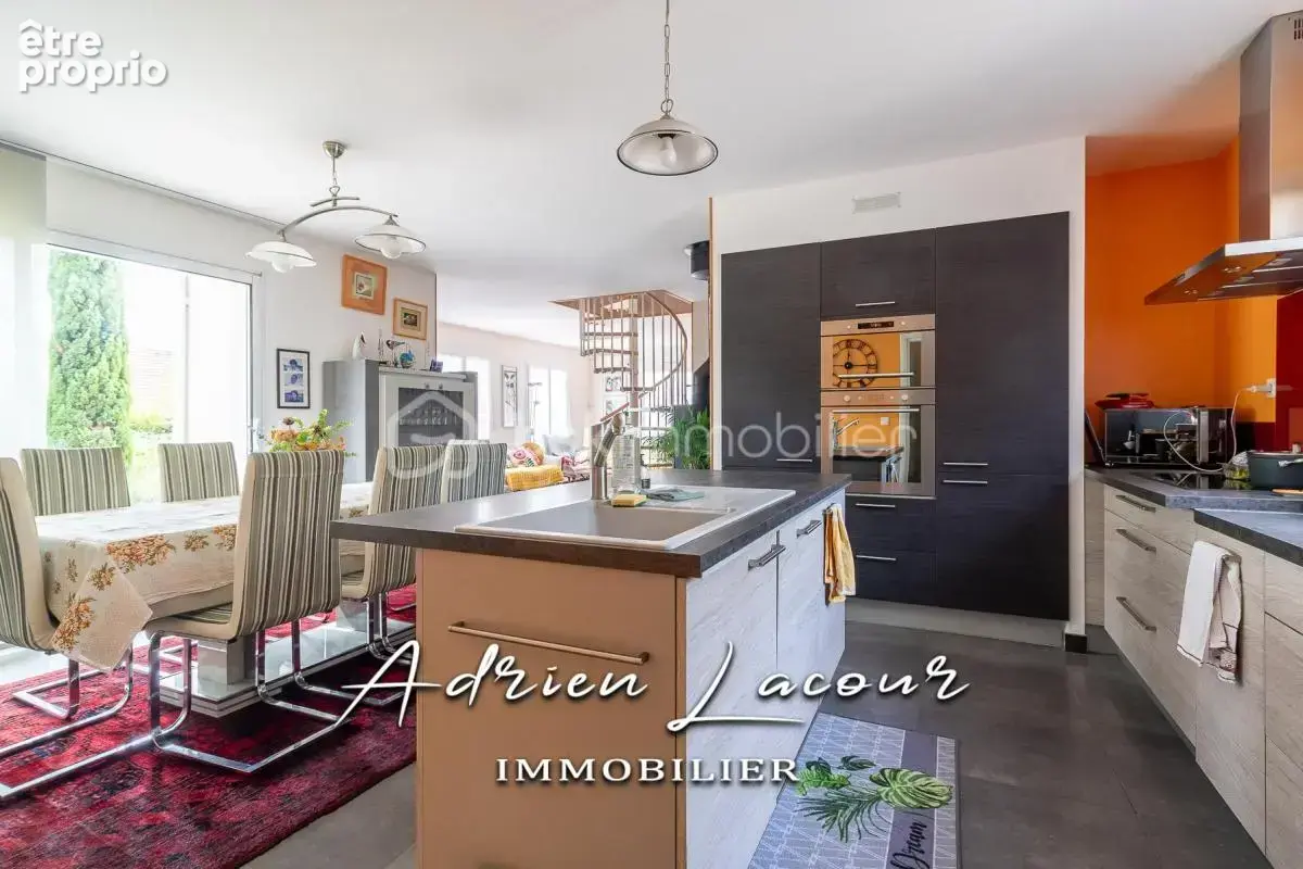 Magnifique maison dans un quartier résidentiel - photo 5
