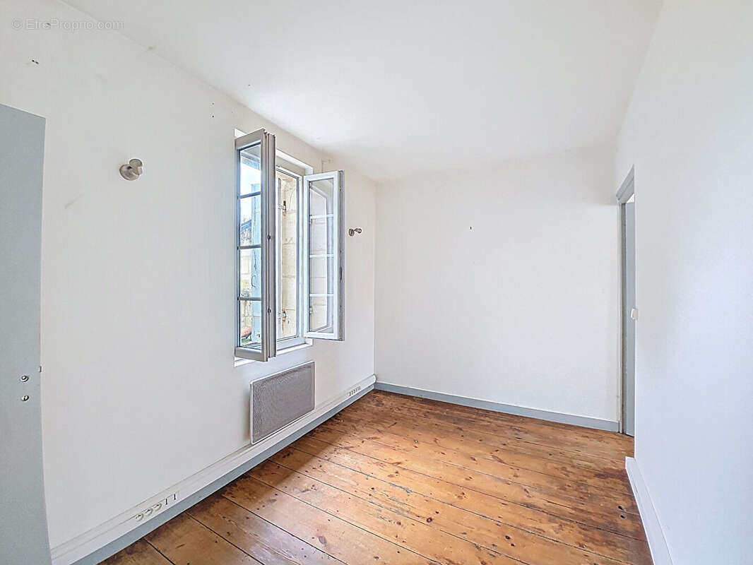 Maison Lormont 3 pièce(s) 80m² - photo 5