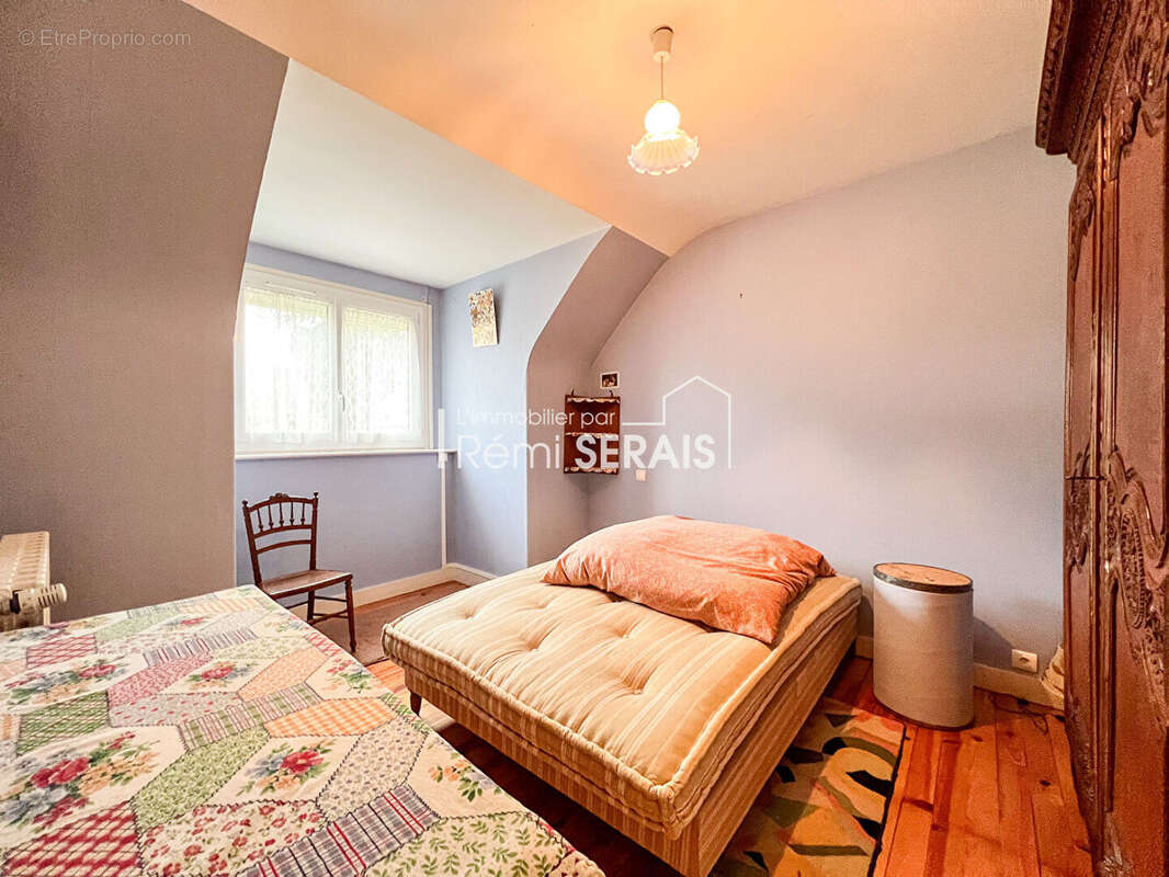 Maison à CONDE-SUR-NOIREAU