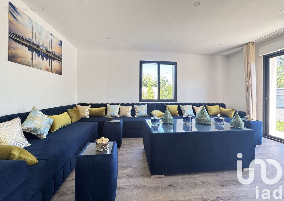 Photo 9 - Maison à HOUDAN