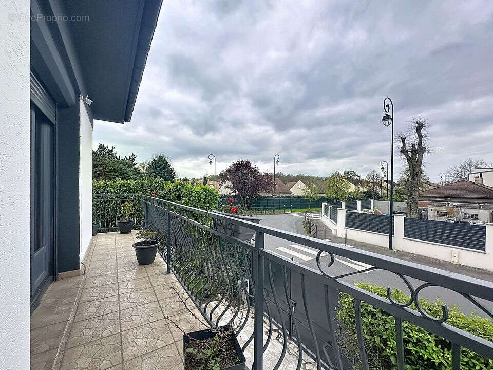 Maison à LE PLESSIS-TREVISE
