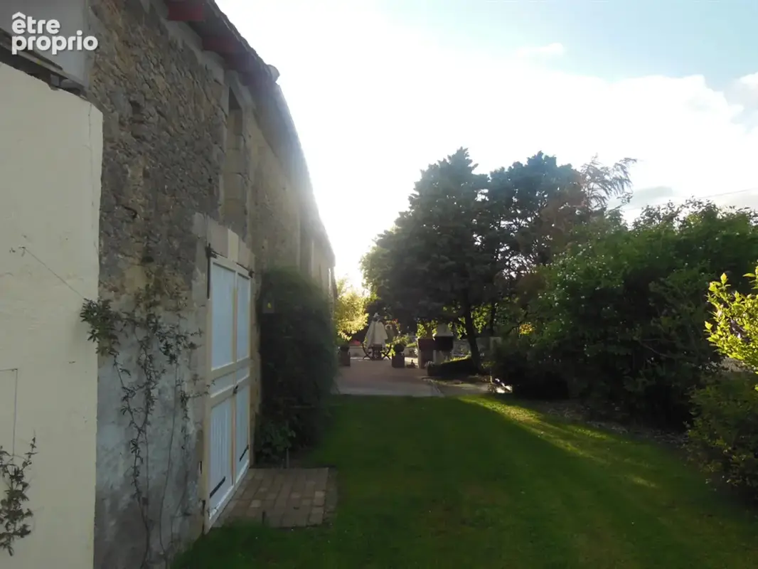 Dpt Haute Garonne (31), à vendre SAINT JULIA maison P8 de 287 m² - Terrain de 4680  - Plain pied - photo 47