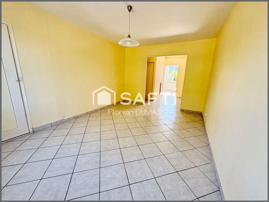 Appartement 74 m² à Bourg-Les-Valence  - photo 8