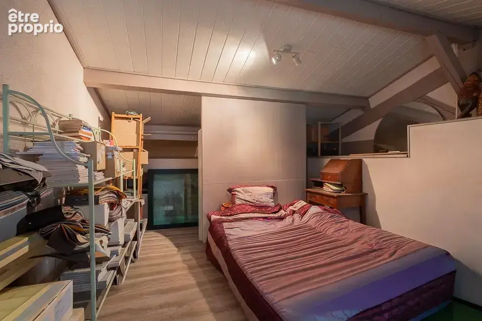 Propriété de caractère et rénovation d'exception à Limas - photo 27