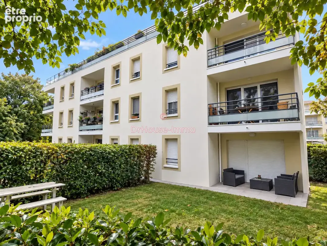 Appartement à VILLENAVE-D'ORNON