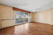 Appartement à BOURG-LA-REINE