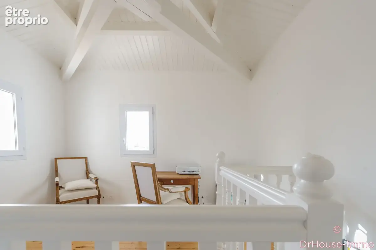 Maison 8 pièces 177 m² à vendre à Chatelaillon-Plage (17340) - photo 3