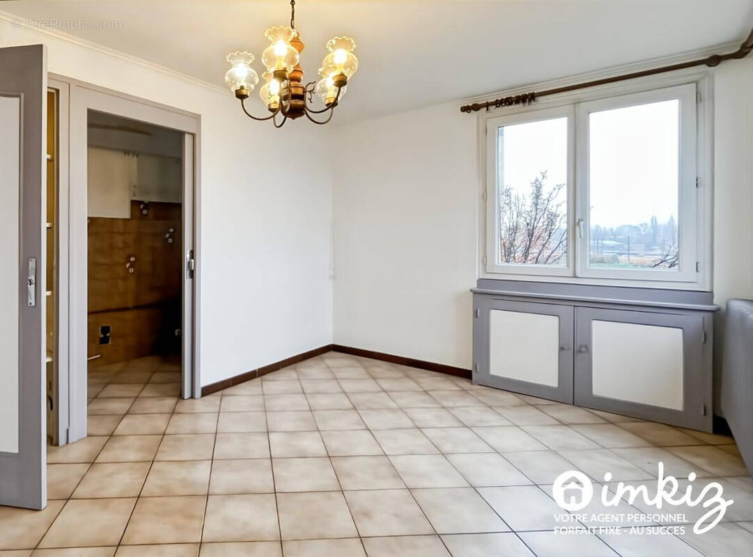 Appartement à SAINT-MARTIN-LE-VINOUX