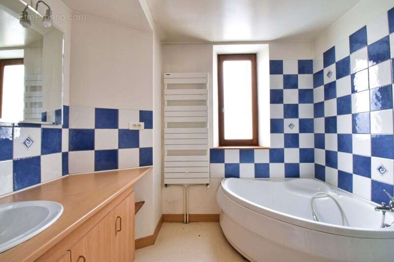 Appartement à BILLOM