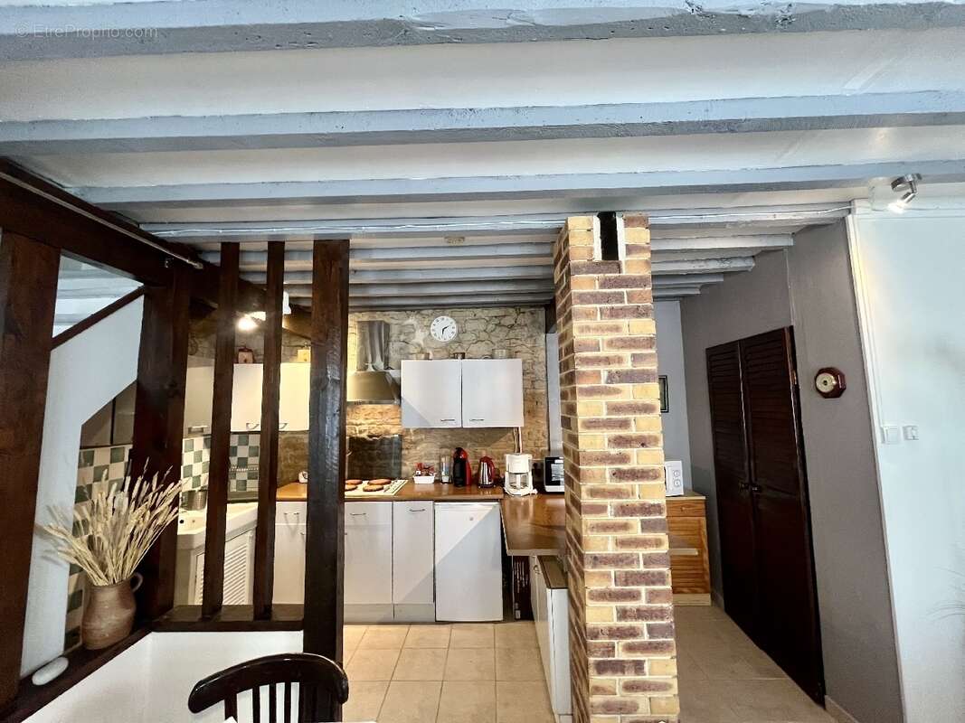 Maison à PORT-EN-BESSIN-HUPPAIN