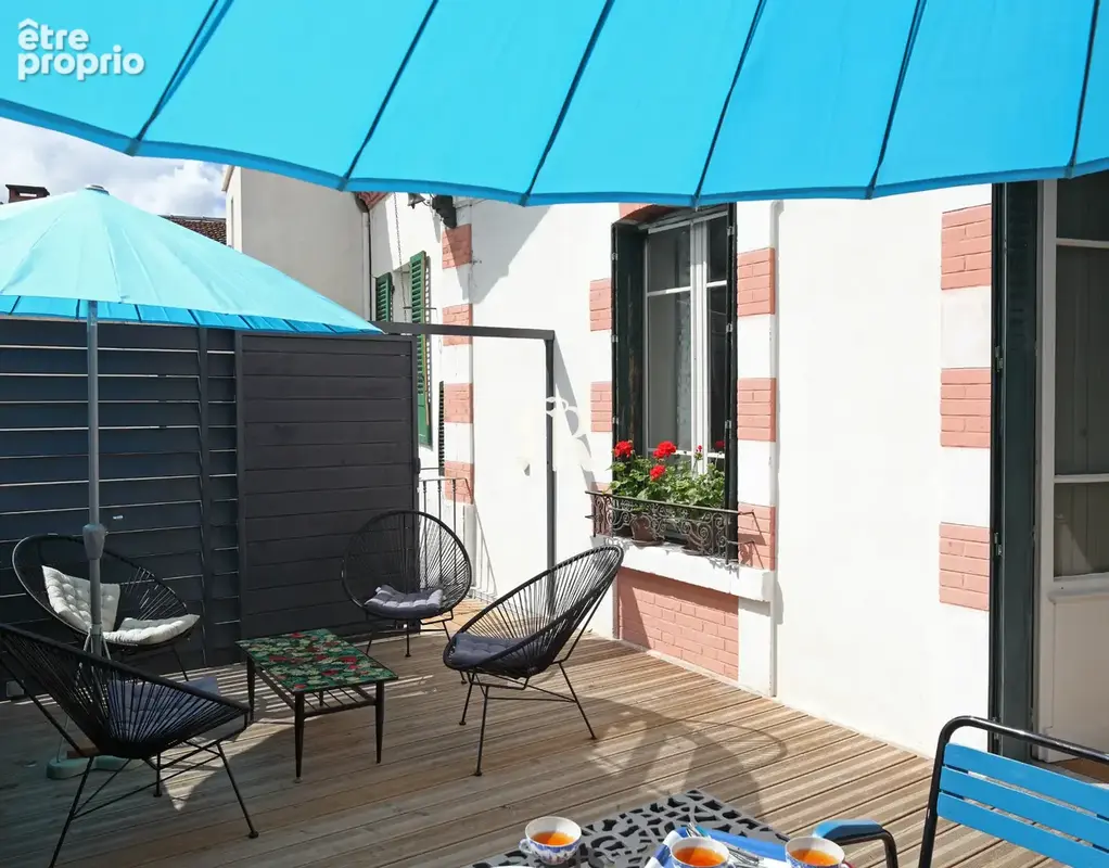 La Demeure d'Alfred   Ensemble immobilier, une maison d'habitation et une maison de maître avec 2 gîtes de cha - photo 3