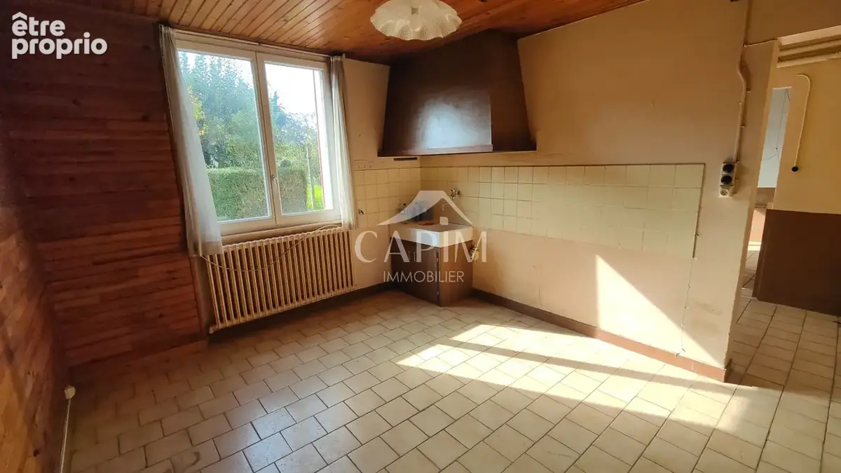Maison de bourg en pierres, 105m² hab,179m² utiles, poss div 2 logements, 3 niveaux de 55 m², terrain  1400m² - photo 9