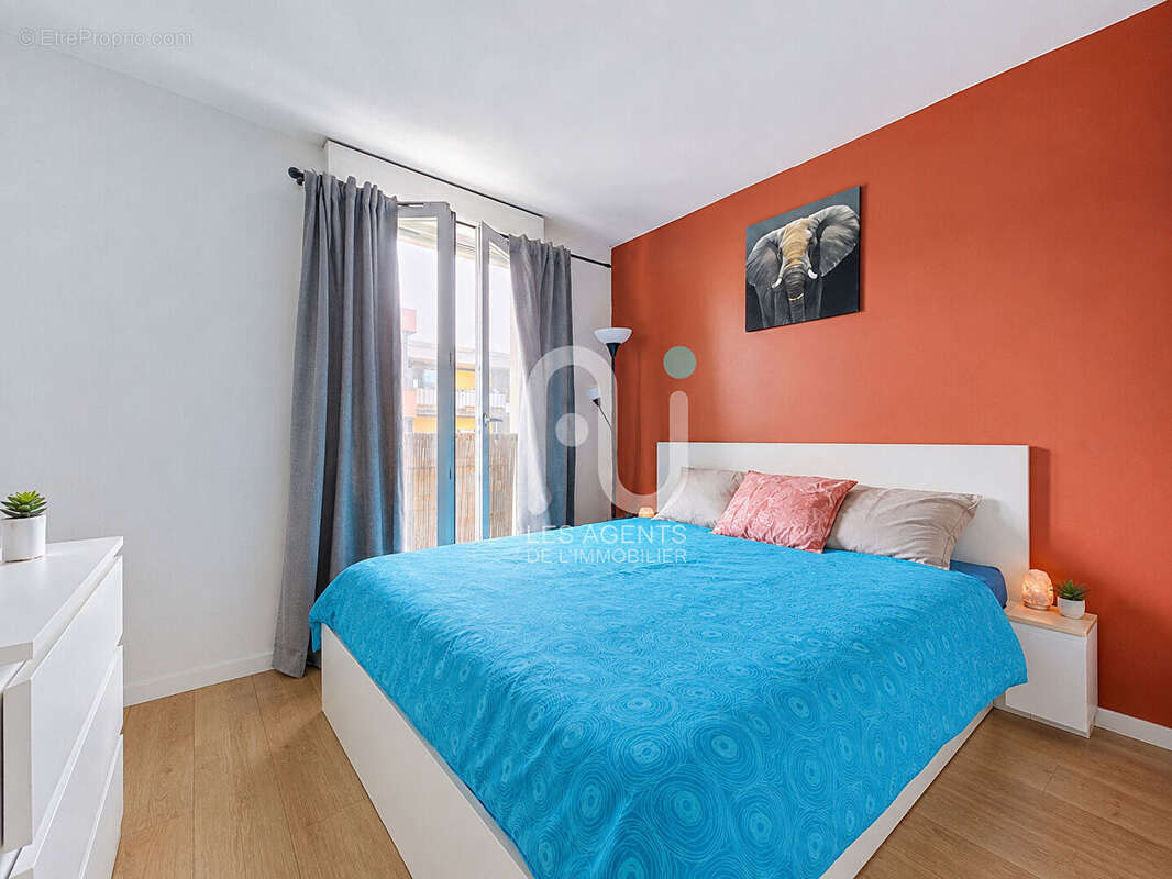 Appartement à ASNIERES-SUR-SEINE