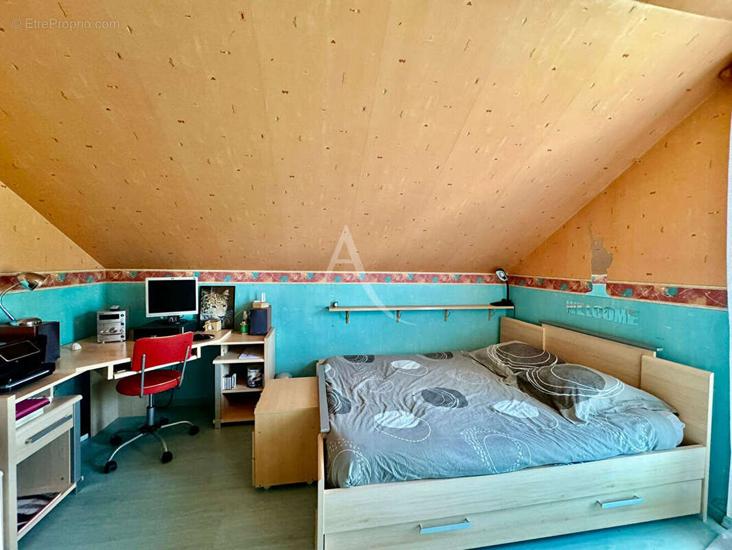 Maison à LIMEIL-BREVANNES