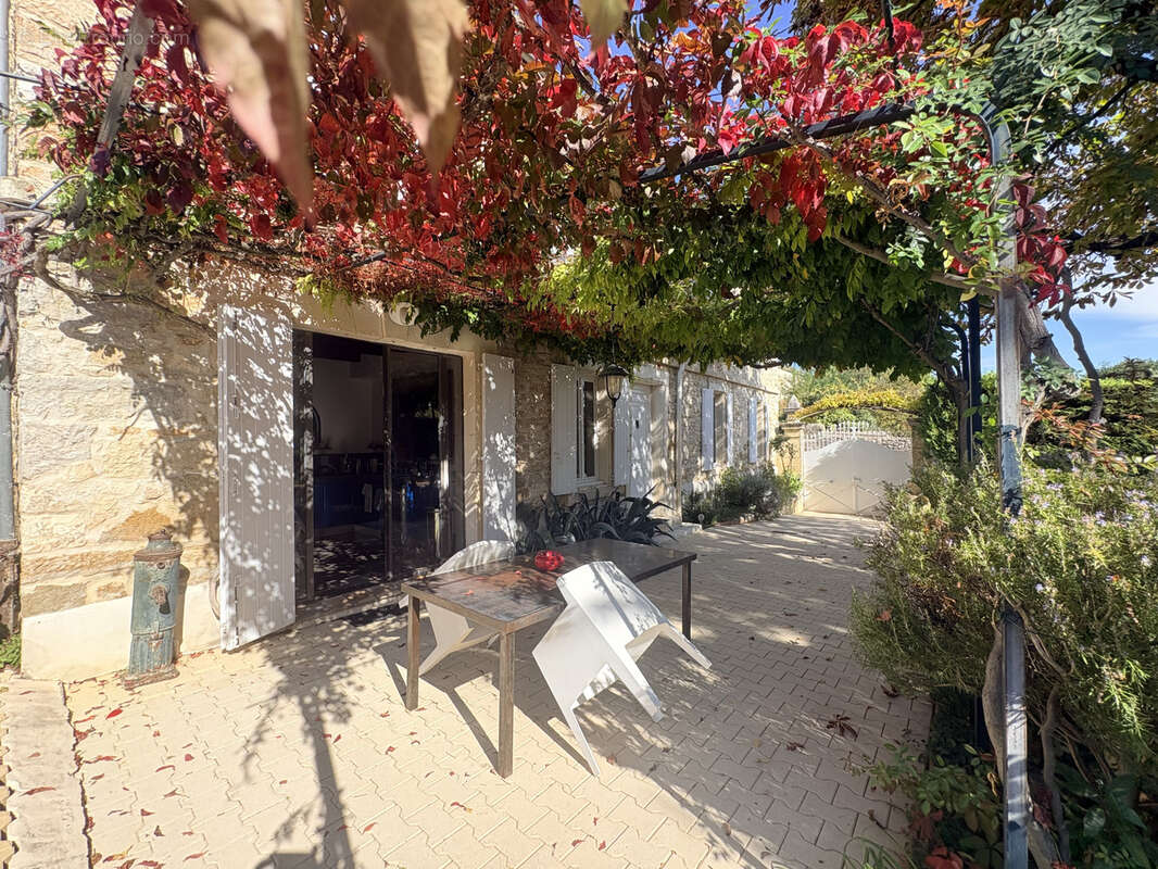 Maison de maitre avec piscine - photo 3
