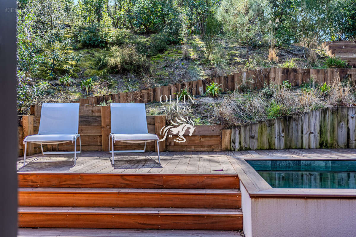 Maison à LE BOUSCAT