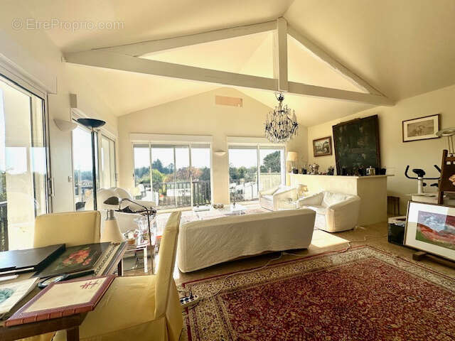 Appartement à ARBONNE