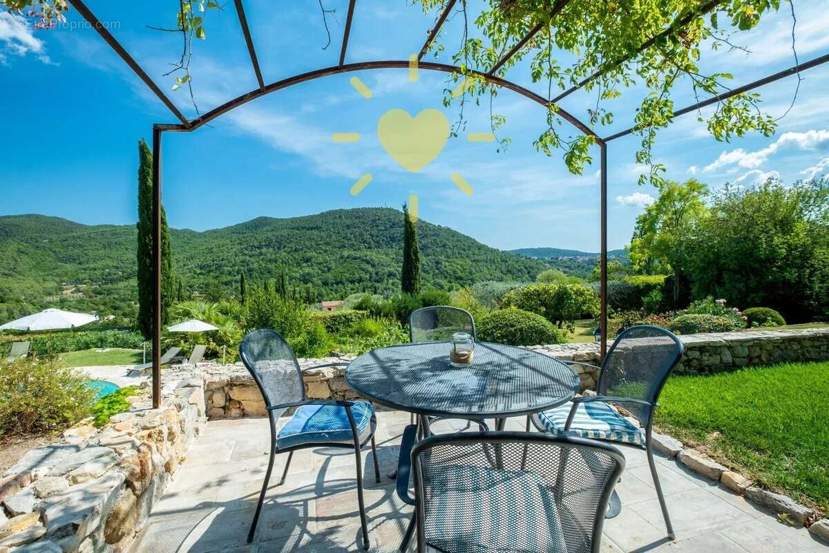 BARGEMON : Très jolie villa avec vue panoramique - photo 3