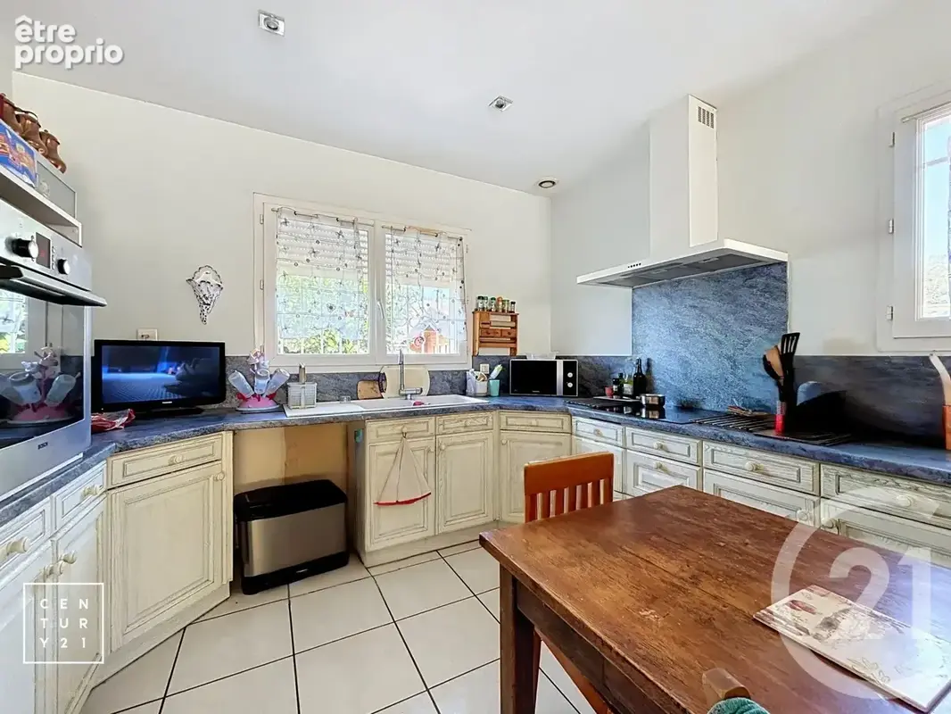 Maison 4 pièces 98 m² à vendre à Le Soler (66270) - photo 5