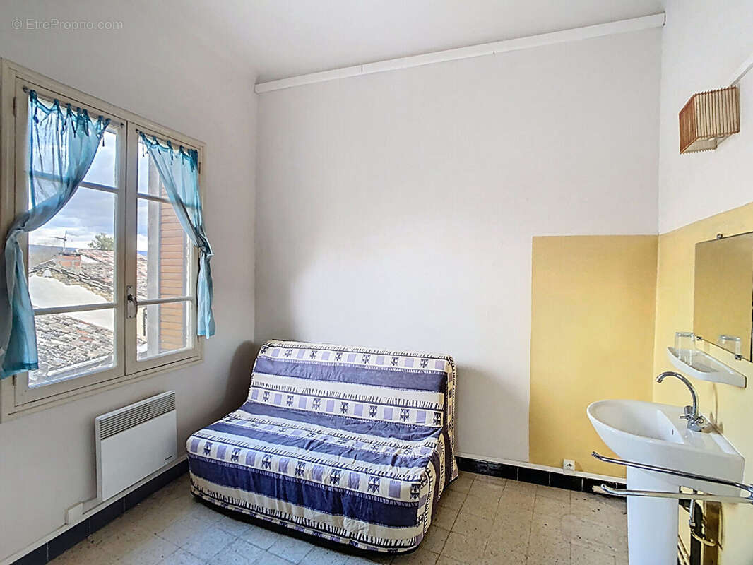 Appartement à AUBIGNAN