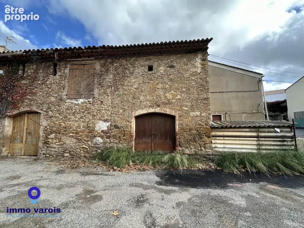 Pierrefeu-du-var   garage / stockage   environ 120 m2   fort potentiel - photo 2