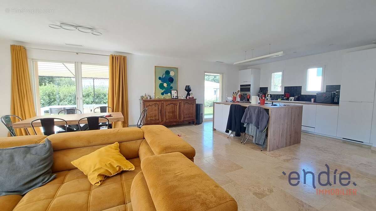 LE THORONET villa plain pied récente 3 chs sur 650 m² au calme - photo 8