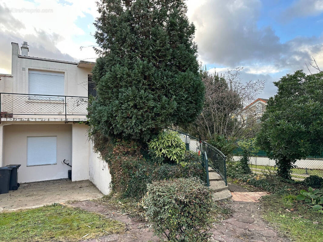 Maison à CHAMPIGNY-SUR-MARNE