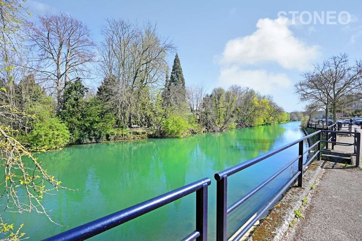 Maison à CHAMPIGNY-SUR-MARNE