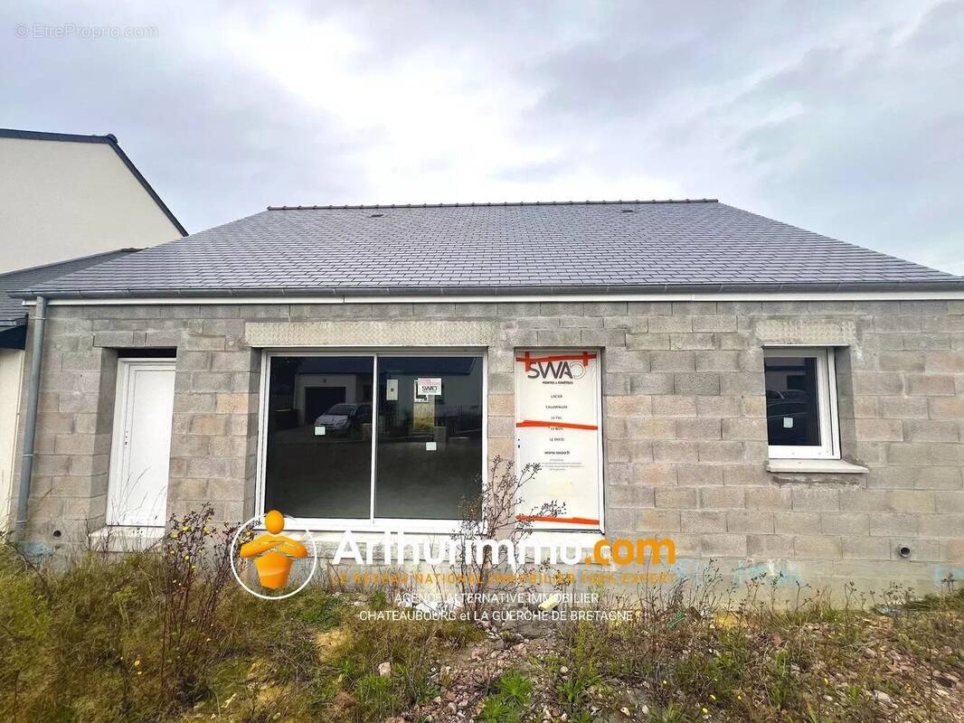 Maison à LA BOUEXIERE