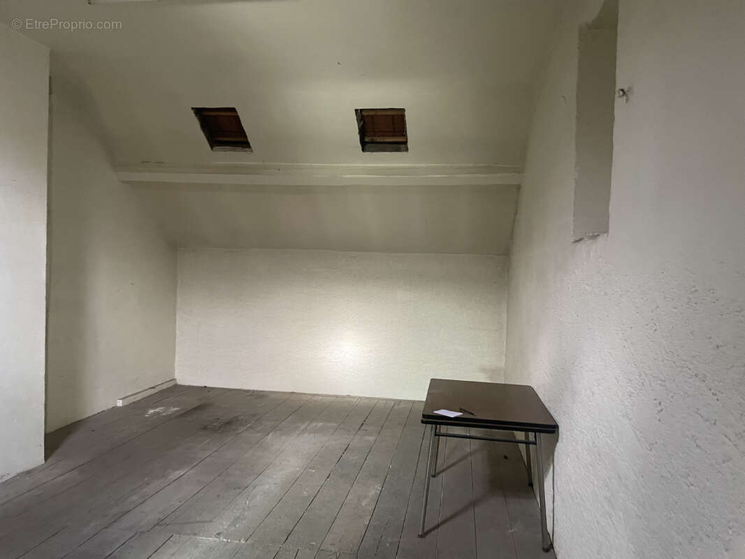 Appartement à LUXEUIL-LES-BAINS