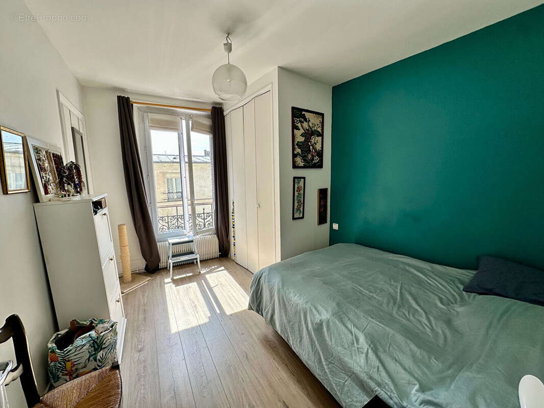 Appartement à PARIS-20E