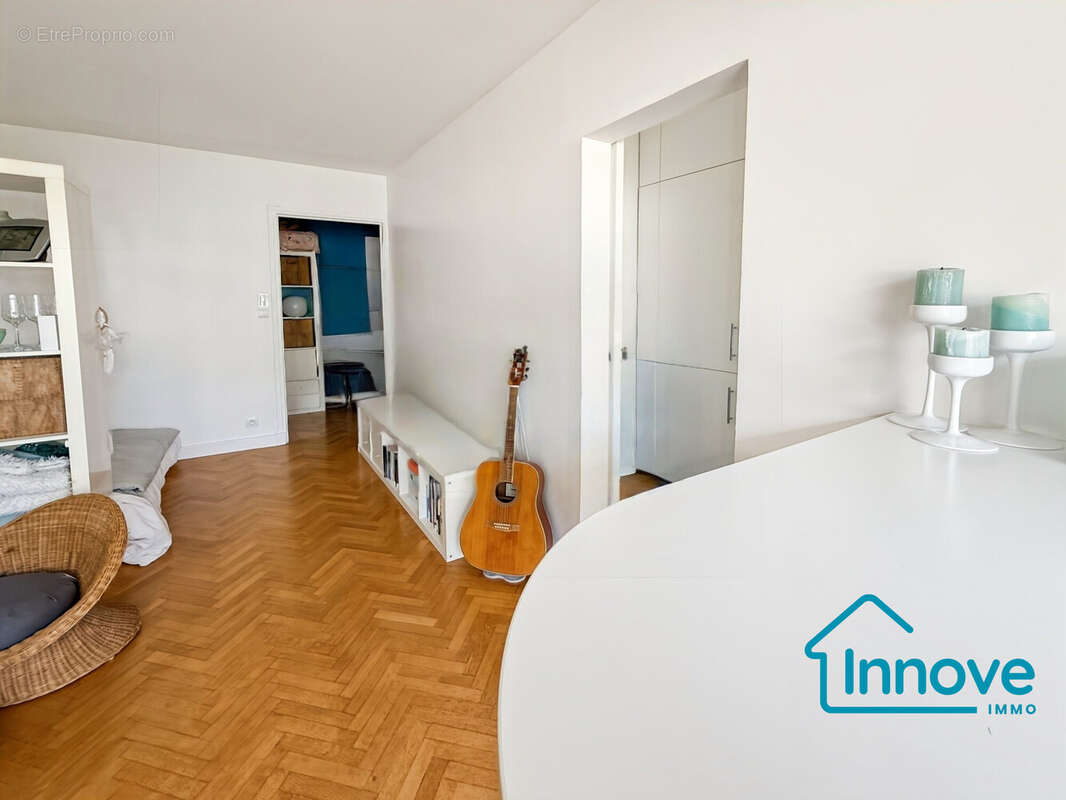 Appartement à VERSAILLES