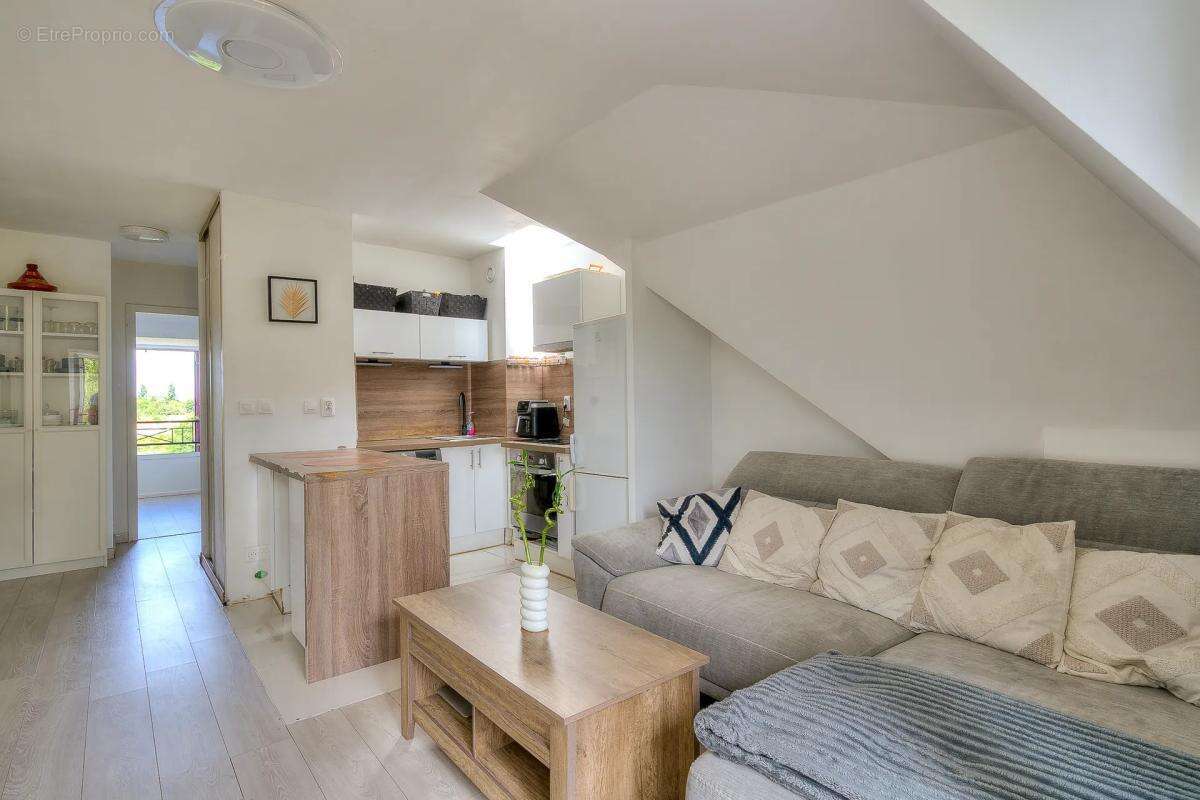 Appartement à THIAIS