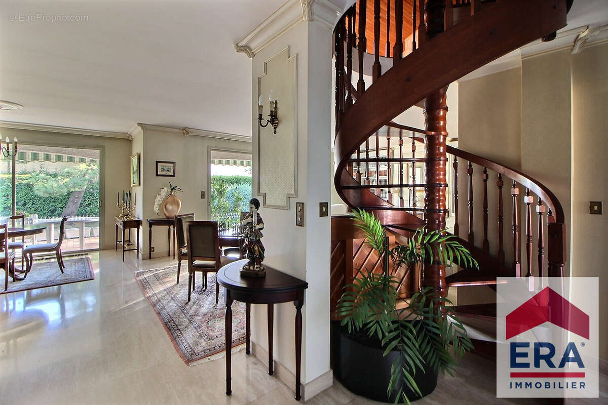 Maison à PIERRELATTE