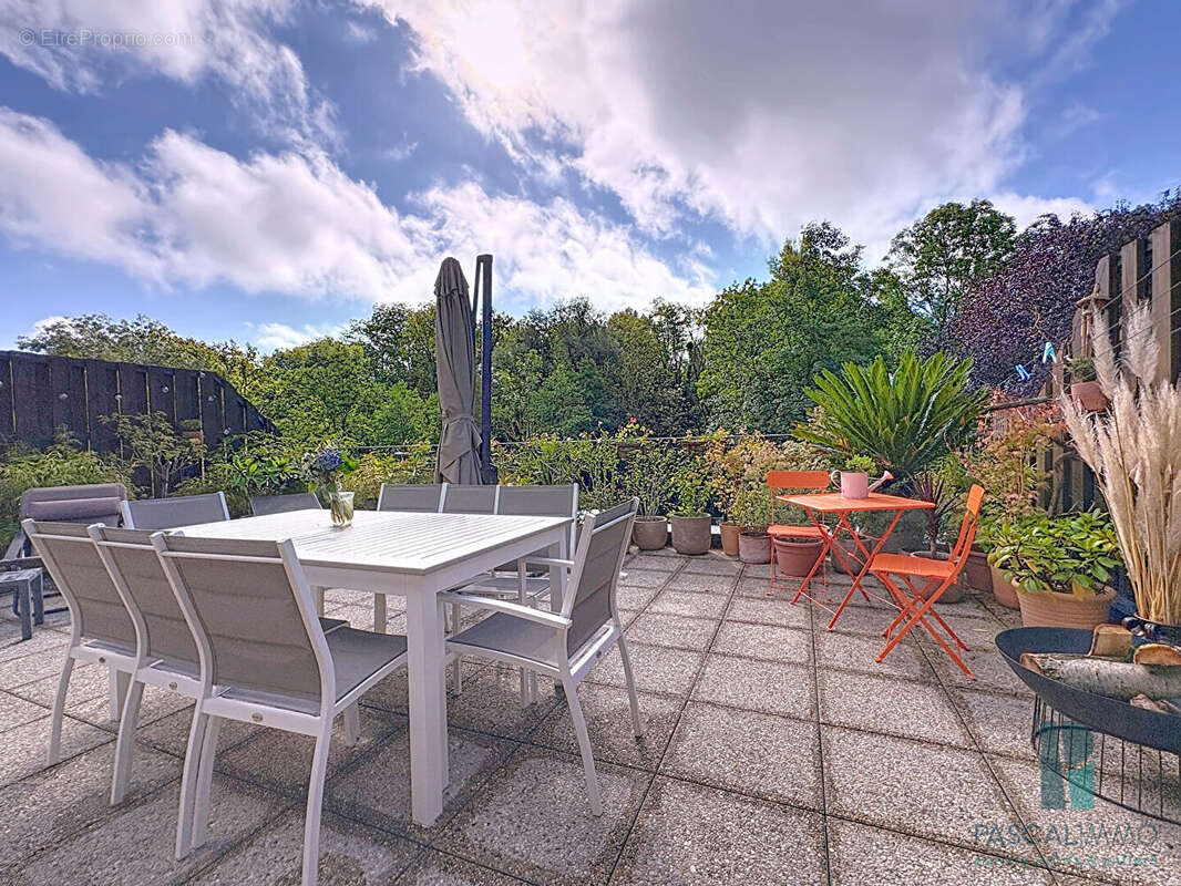 Appartement à LA BALME-DE-SILLINGY