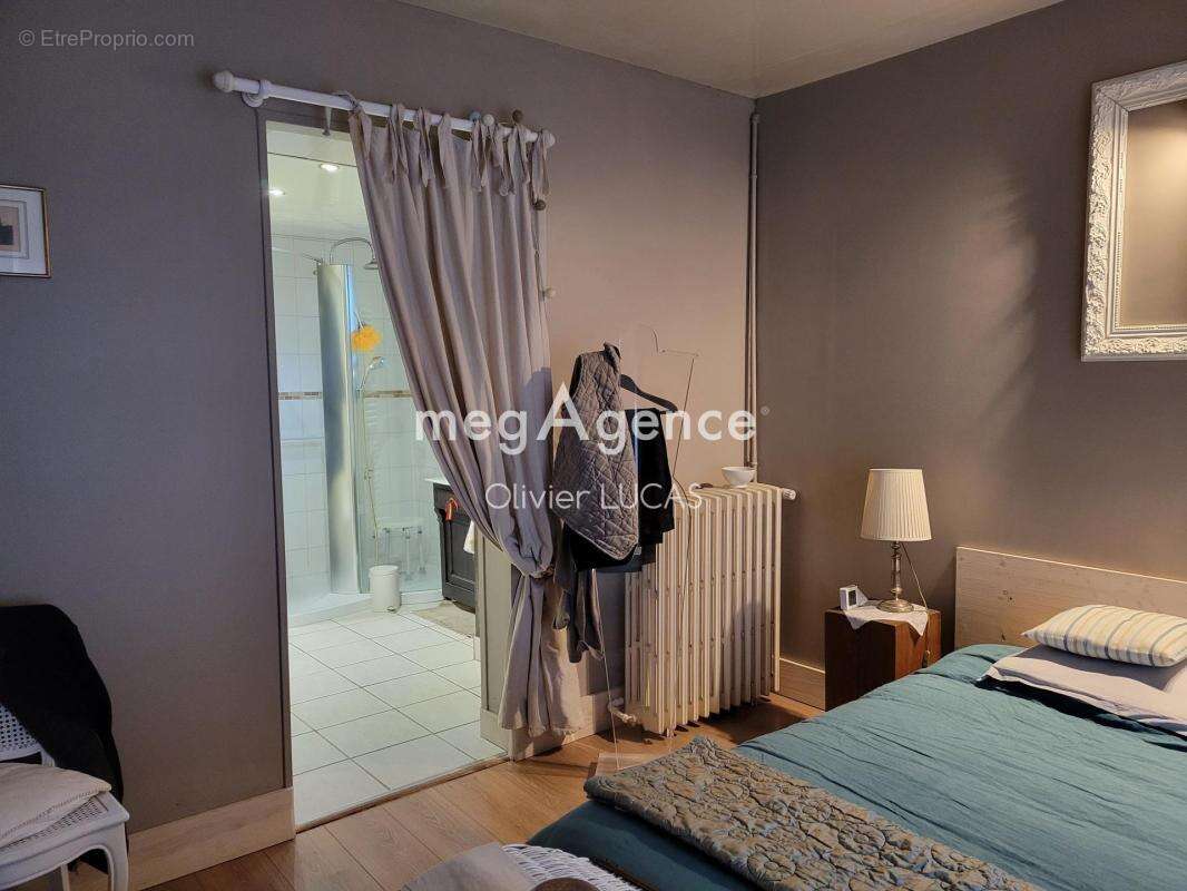 Maison à QUILLEBEUF-SUR-SEINE