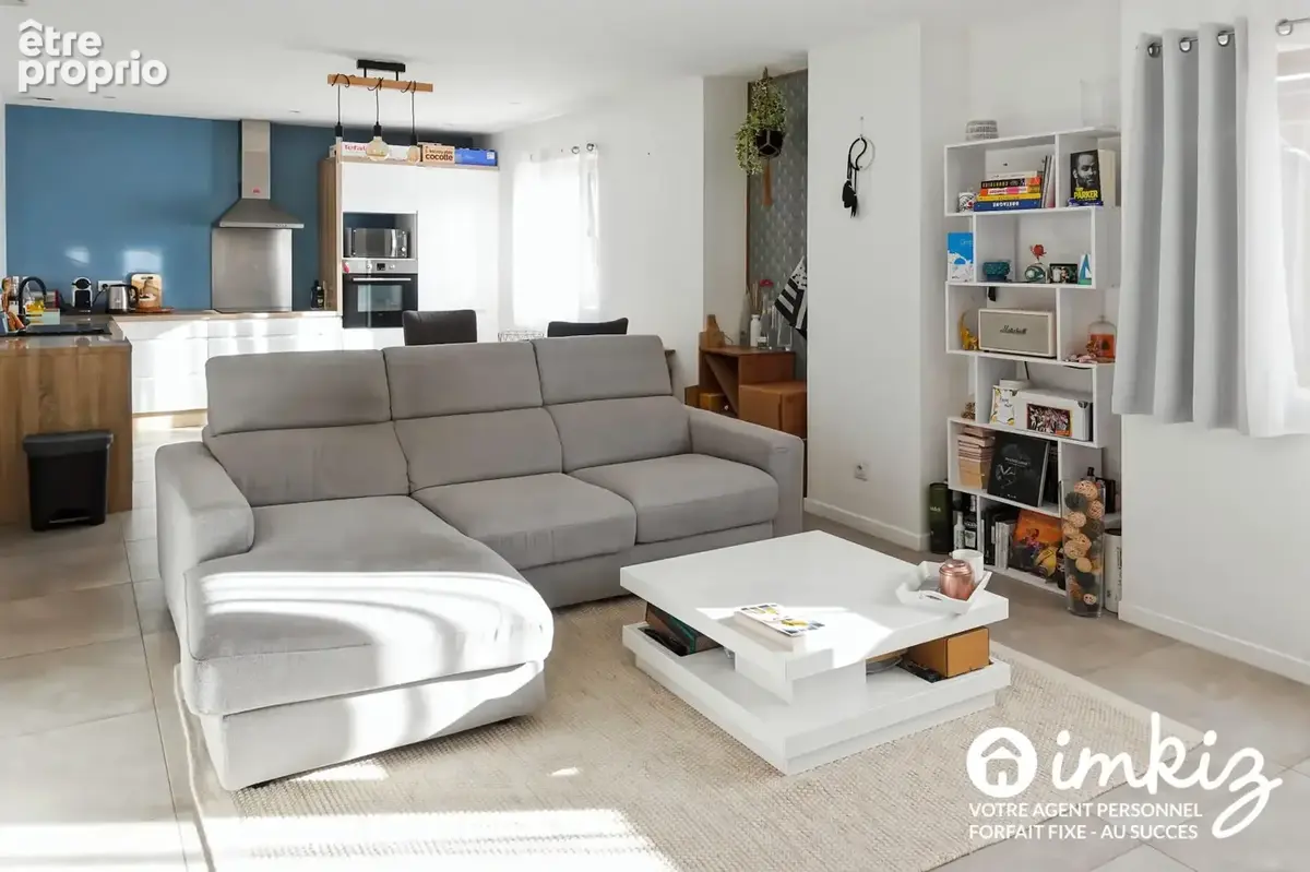 Appartement T3 centre avec terrasse cave + parking - photo 3